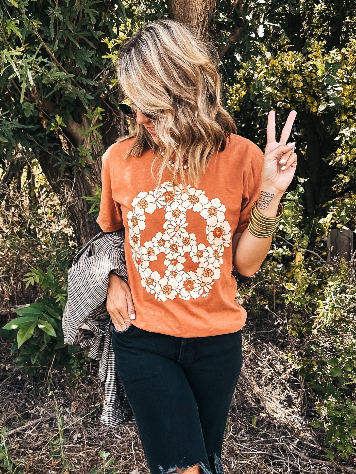 Peace Floral Tee - 2.5 WEEK ETA